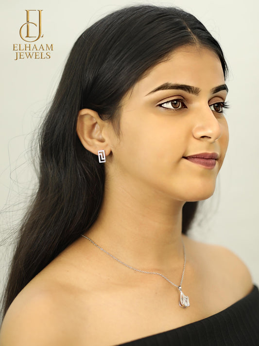 Geometric Rectangle Stud Earrings – Modern Minimalist Design