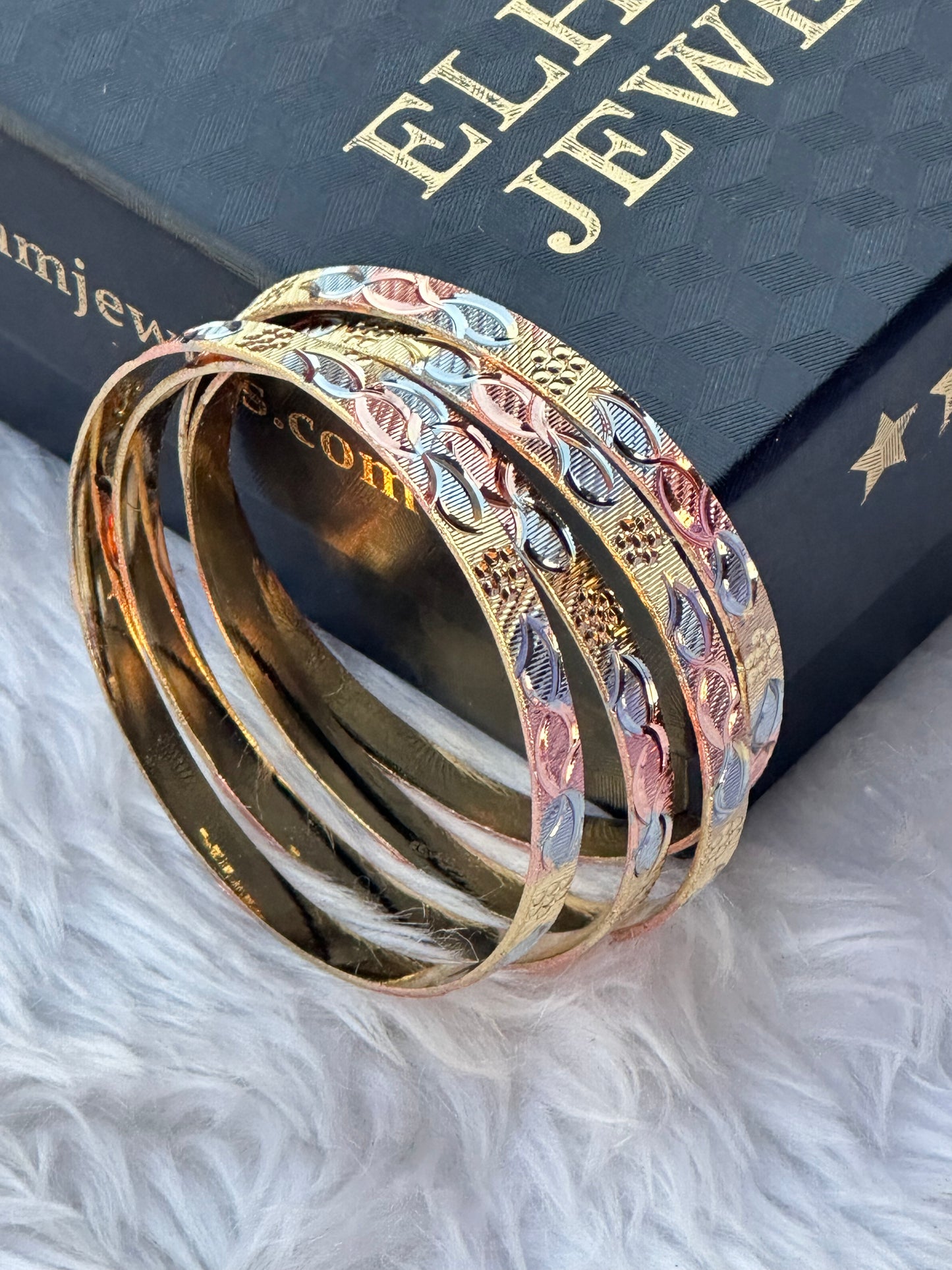 Mehfil Bangles ( set of 4 )