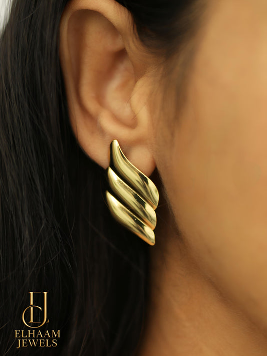 Anti-Tarnish Stainless Steel Golden Wing Earrings – Bold Statement Jewelry for Women