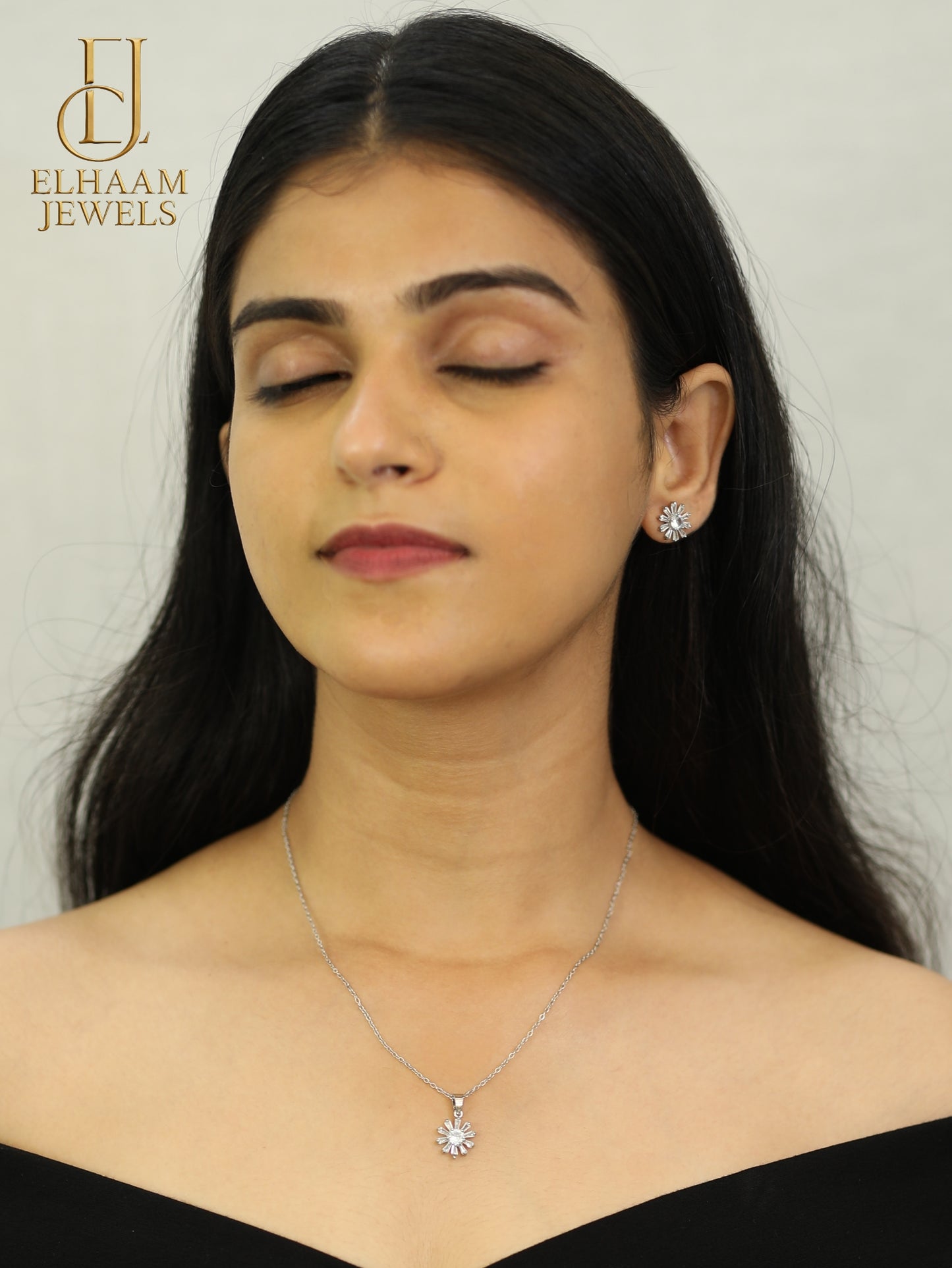 Silver Starburst Pendant Necklace set with Earrings