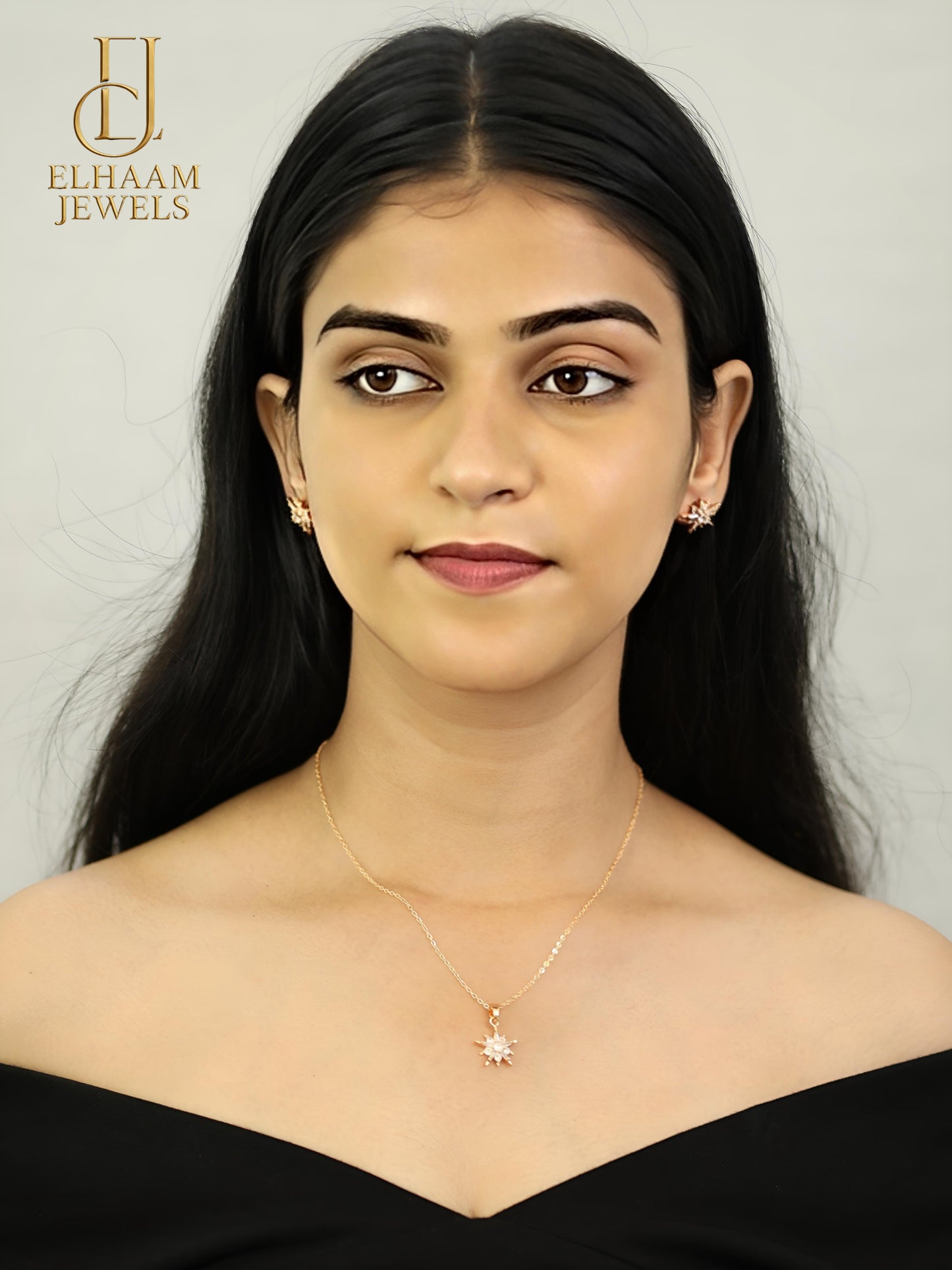 Golden Starburst Pendant Necklace set with Earrings