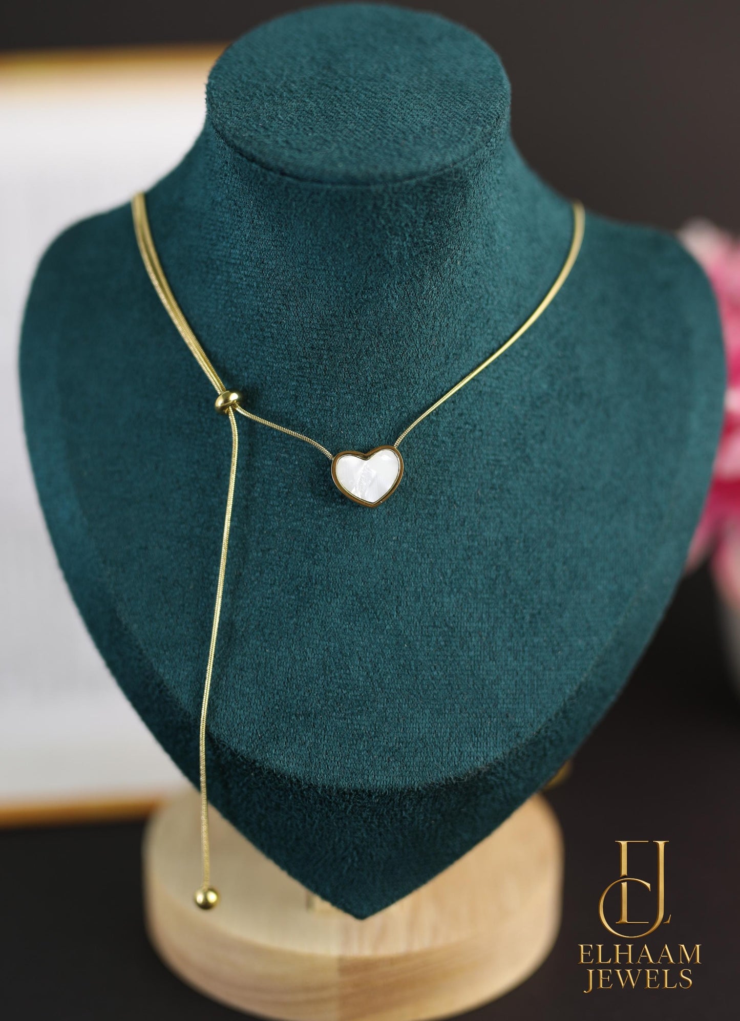 Heart Bolo Mother of Pearl Necklace (18k Gold Plated)
