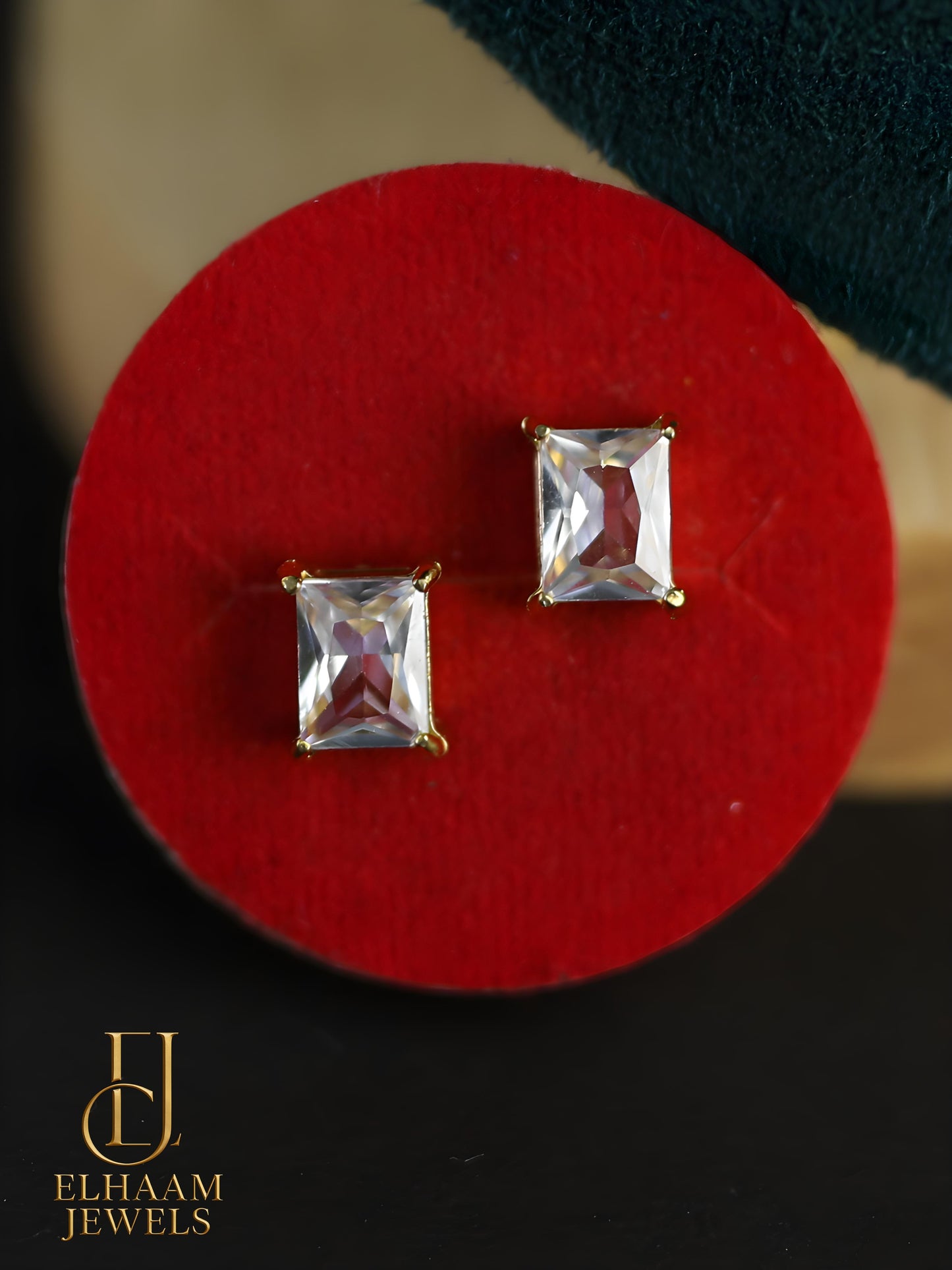 Cristal Diamond Gold Plated Necklace with Earring Set