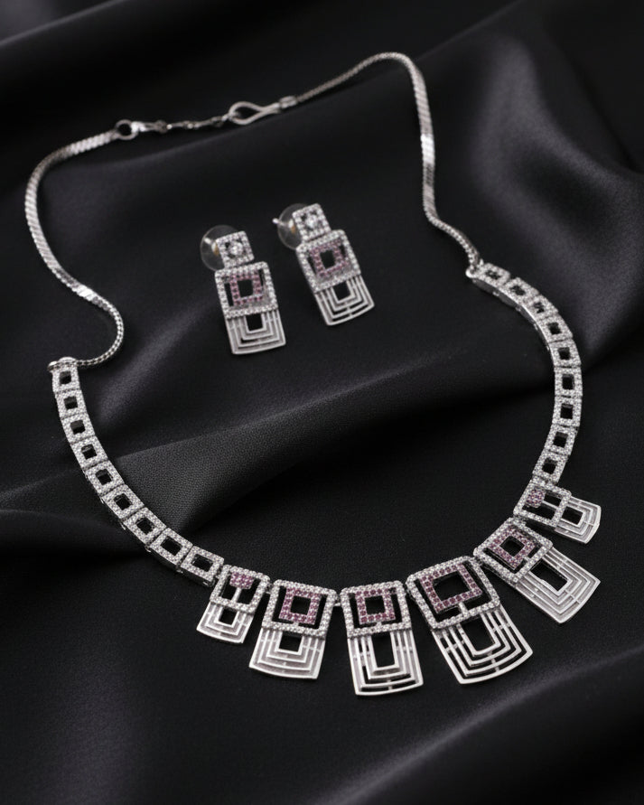 Nova Charm Necklace Set