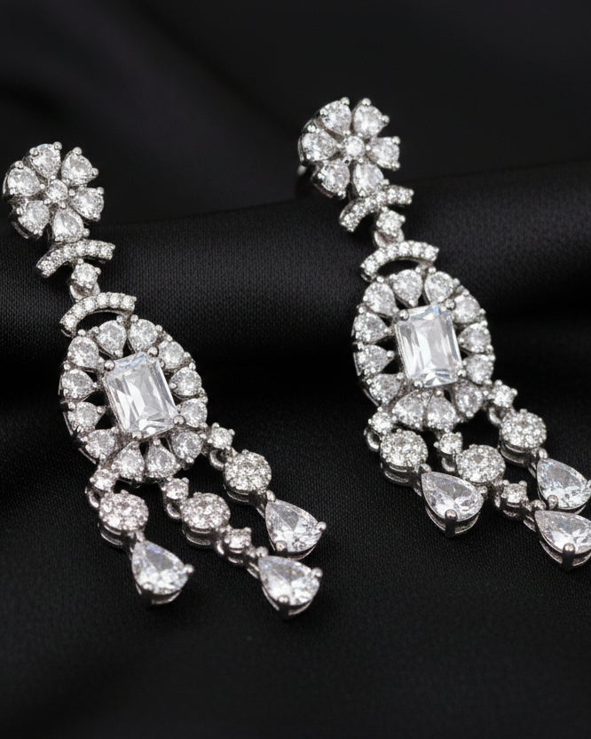 Aura Drop Necklace Set